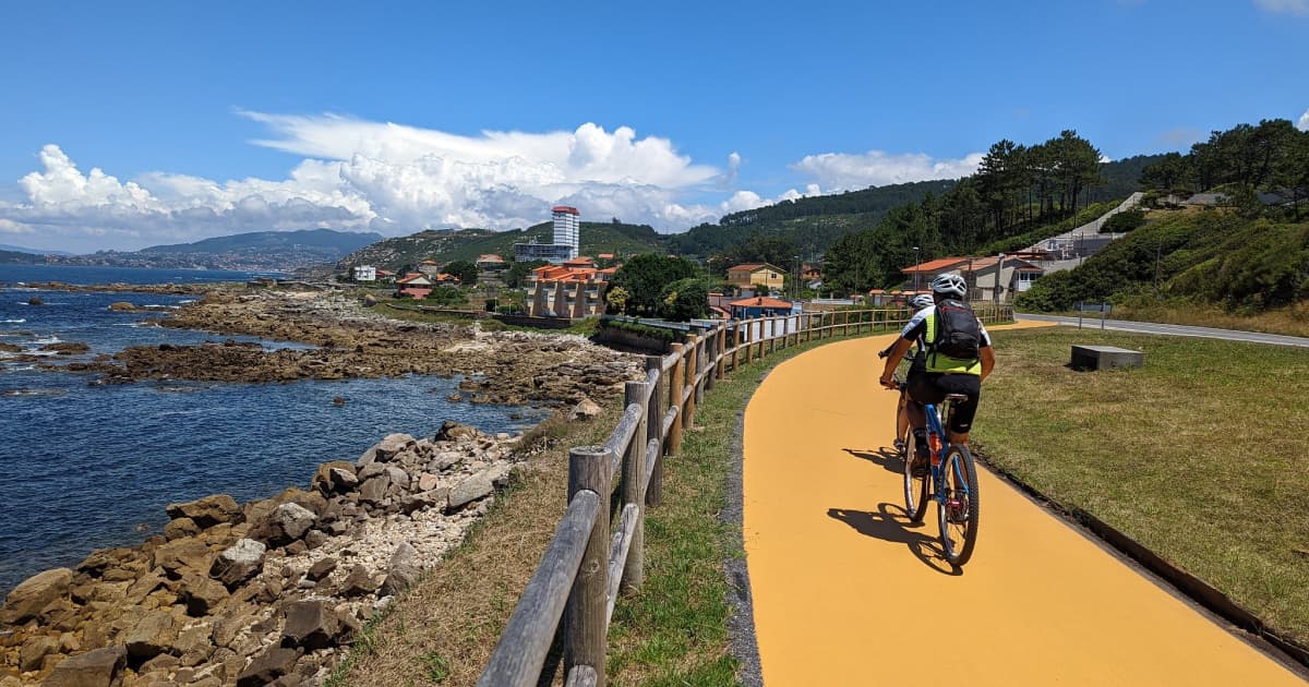 Cycling through a heritage town