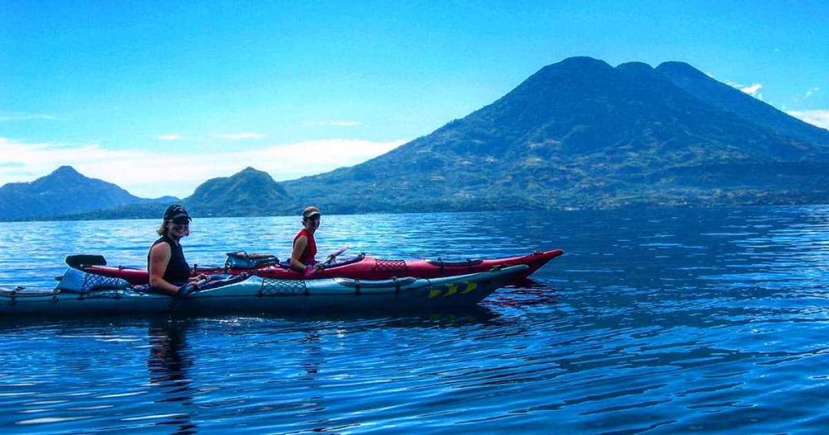 kayaking in lake atitlan