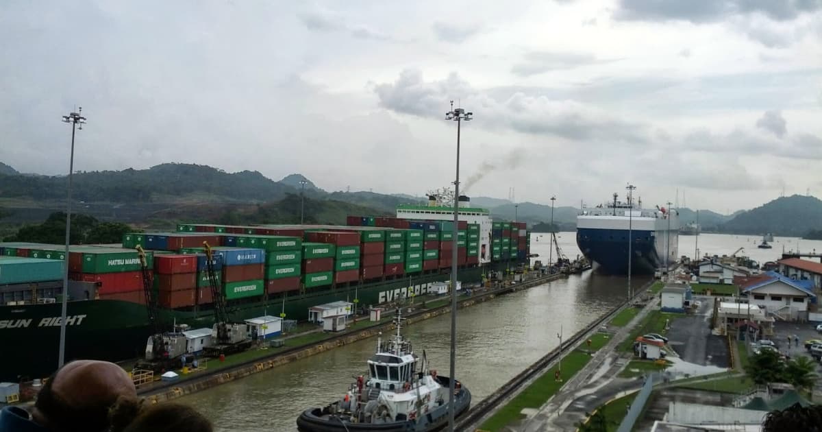 panama canal on a rainy day