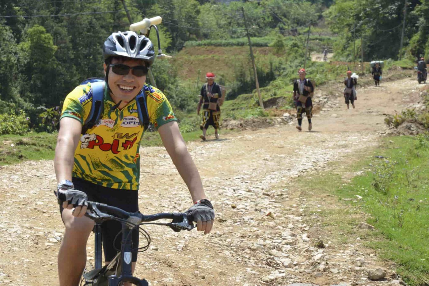 Vietnam's Adventure Trails: Hiking, Biking, and Beyond - Discovering Vietnam's Water Trails and River Systems