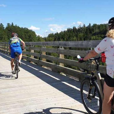 Guided Cycling Vacations Quebec