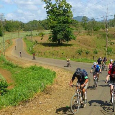 Costa Rica adventure cycling tours