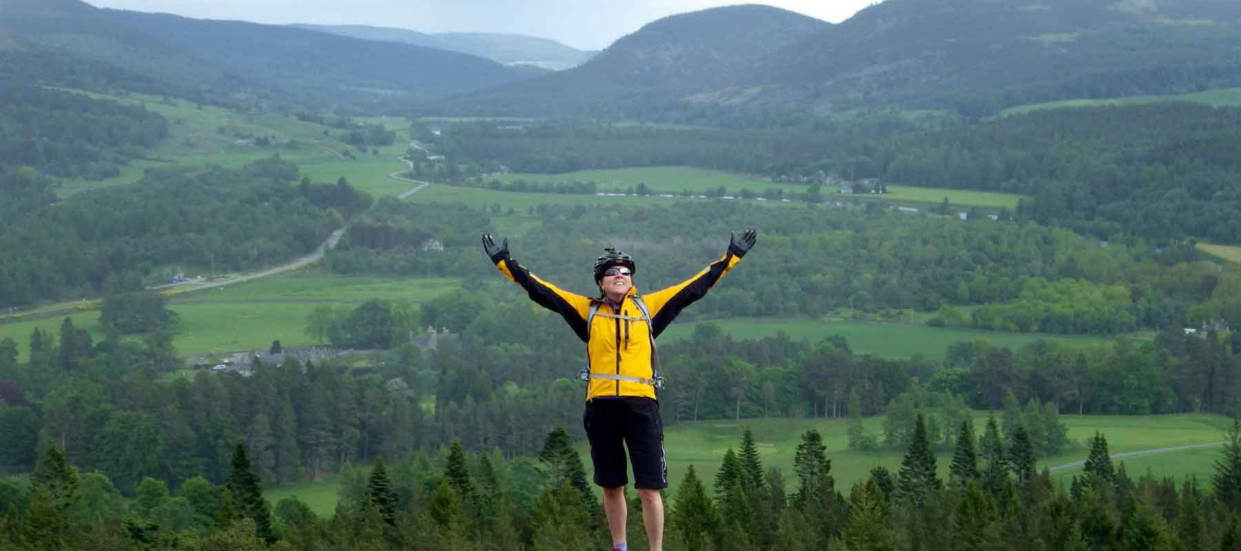 Biking the Scotland Mountains 