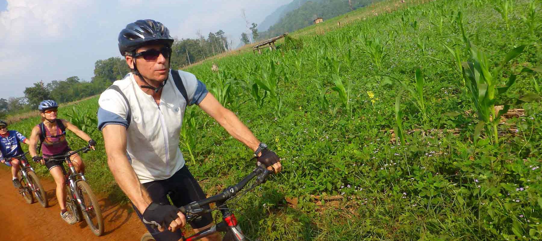 Biking Chiang Mai dirt roads